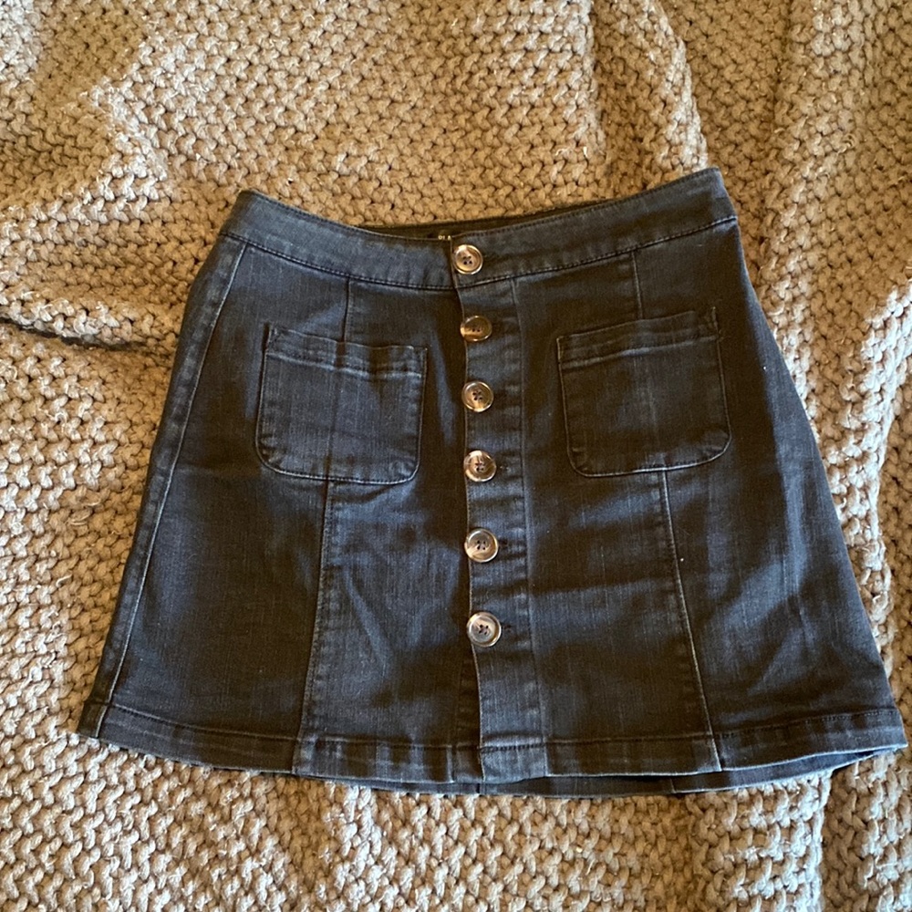 Black button up Black Label skirt